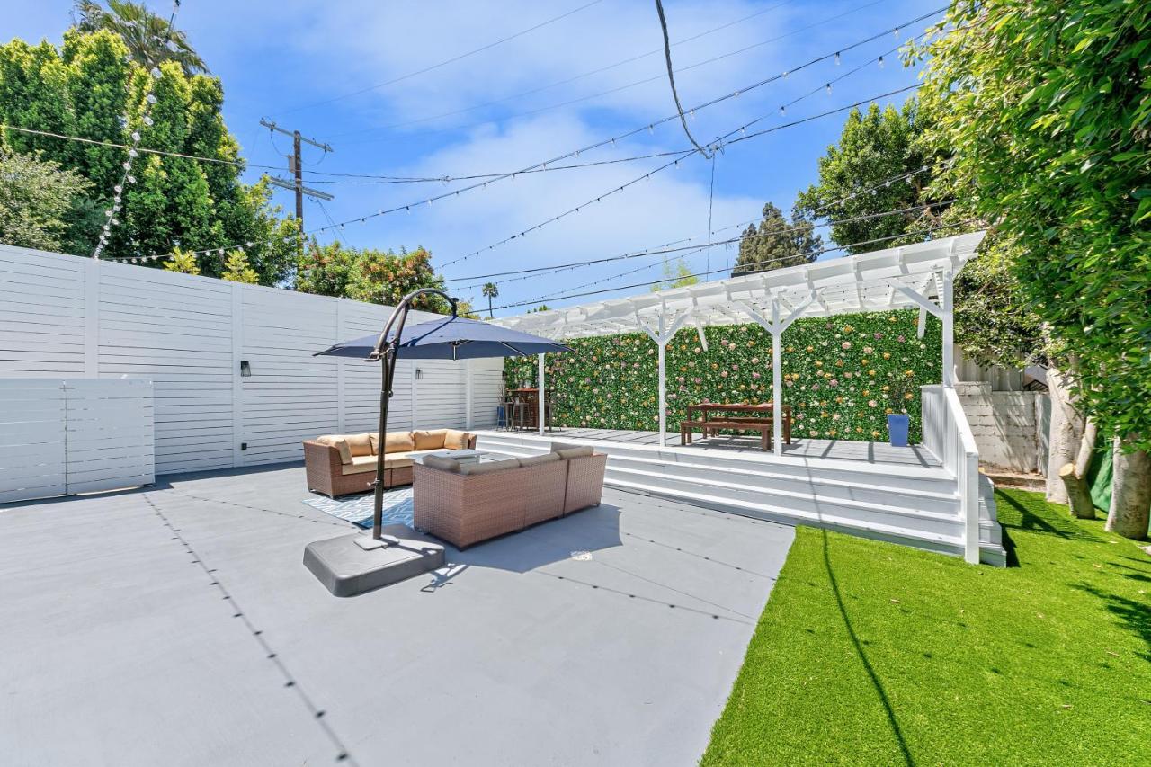 לוס אנג'לס Studio City Contemporary Villa With Pool Sleeps 10 מראה חיצוני תמונה