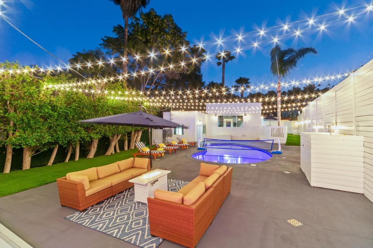 לוס אנג'לס Studio City Contemporary Villa With Pool Sleeps 10 מראה חיצוני תמונה