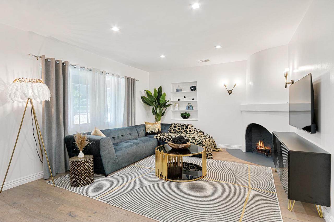 לוס אנג'לס Studio City Contemporary Villa With Pool Sleeps 10 מראה חיצוני תמונה
