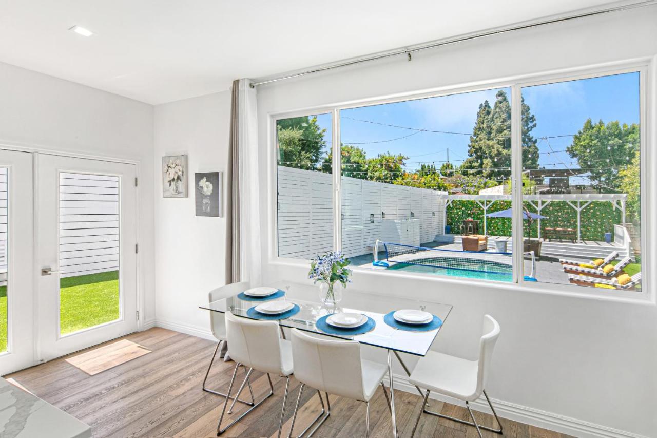 לוס אנג'לס Studio City Contemporary Villa With Pool Sleeps 10 מראה חיצוני תמונה
